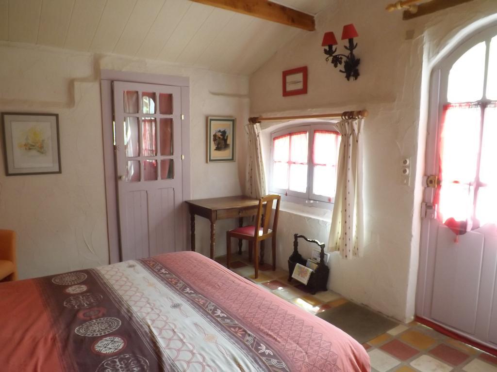 Chambre D'Hotes Oeuil De Bouc Madiran Exterior photo